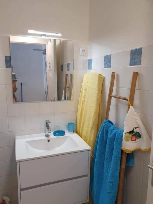 Appartement Ker-Eol Residence Canouan Sainte-Anne Avec Piscine Luaran gambar