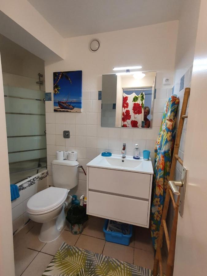 Appartement Ker-Eol Residence Canouan Sainte-Anne Avec Piscine Luaran gambar