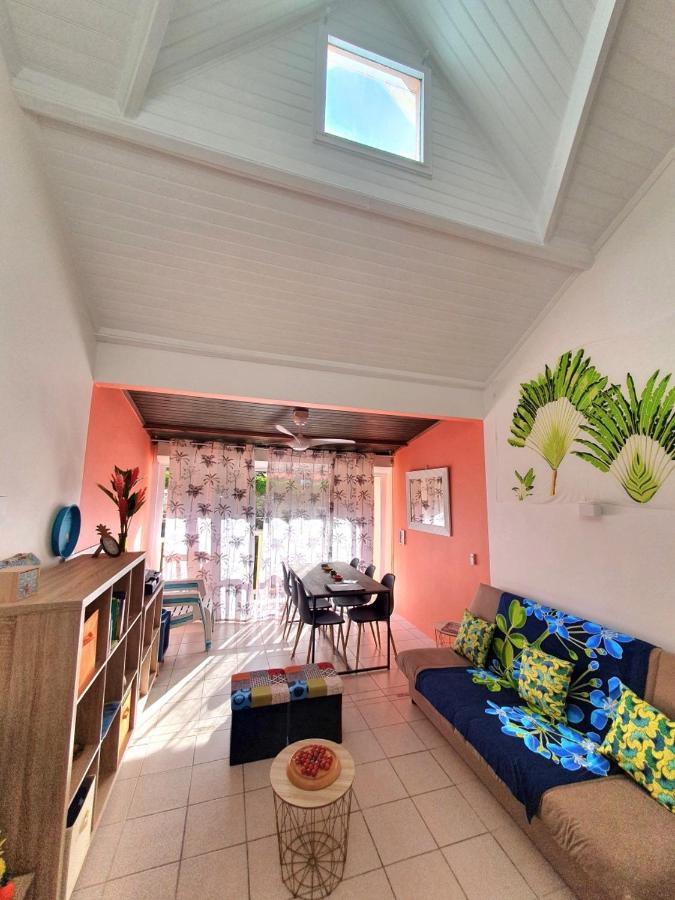 Appartement Ker-Eol Residence Canouan Sainte-Anne Avec Piscine Luaran gambar